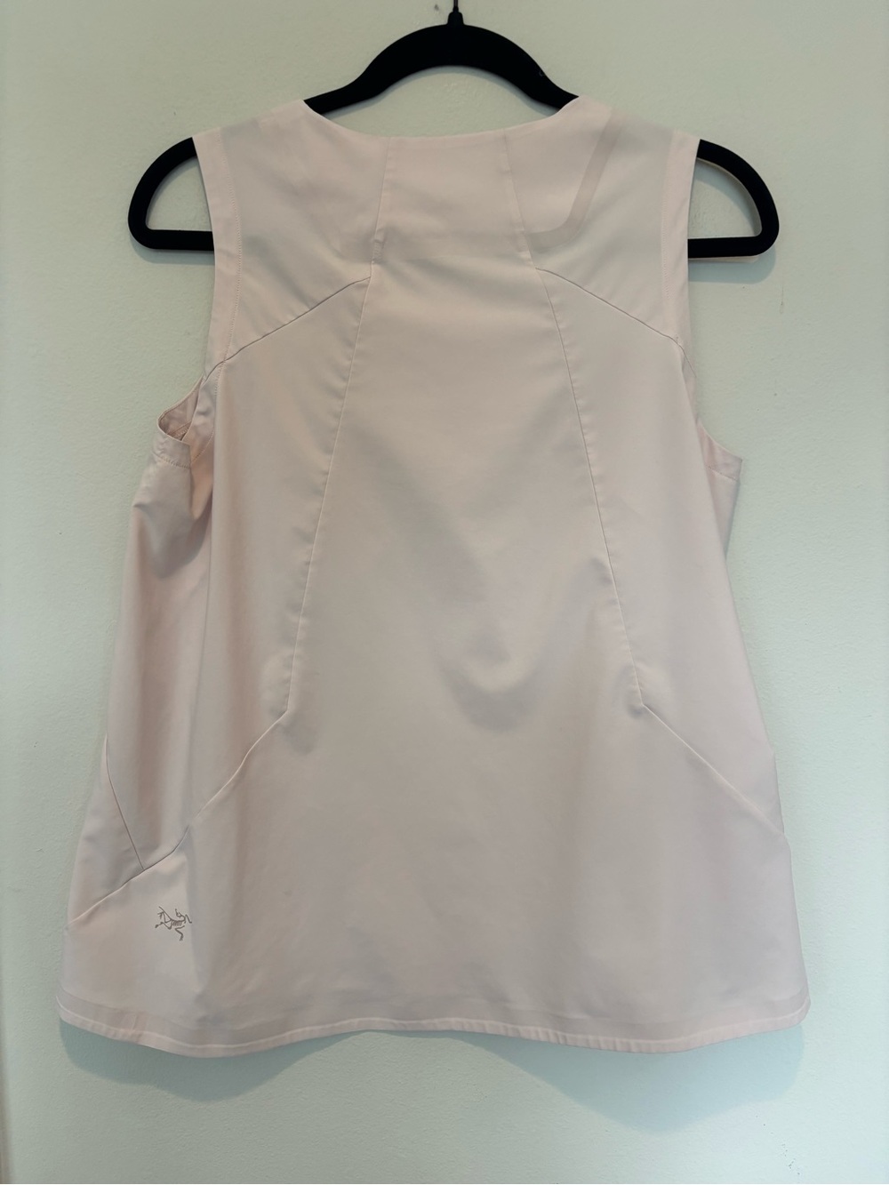 Arc'teryx Light Pink Sleeveless Tank - Picture 2 of 5